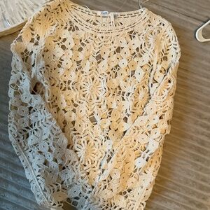 Cream Crochet Sweater NWT Beautiful